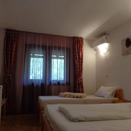Pensiunea Orion * Costinesti
